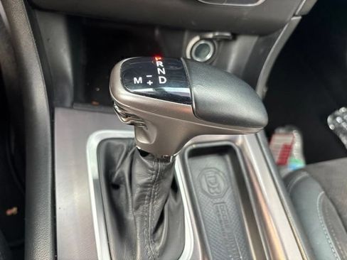 Used 2022 Dodge Charger Scat Pack w/ Dynamics Package RWD image 23