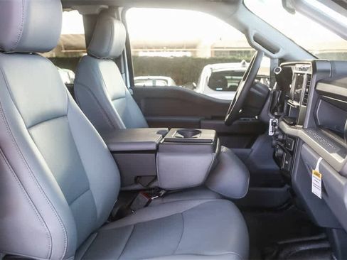 New 2025 Ford F350 XL w/ XL Chrome Package image 23