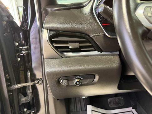 Used 2023 Chevrolet Traverse LT w/ LPO, Floor Liner Package AWD/4WD image 24
