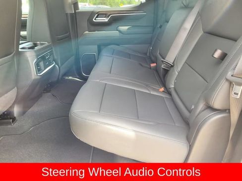 New 2026 GMC Sierra 1500 SLT AWD/4WD image 24