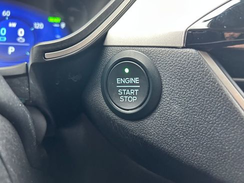 Used 2020 Ford Escape SE Sport image 18