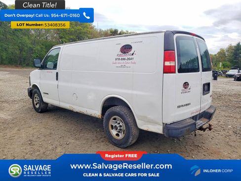 Used 2005 GMC Savana 2500 RWD image 3