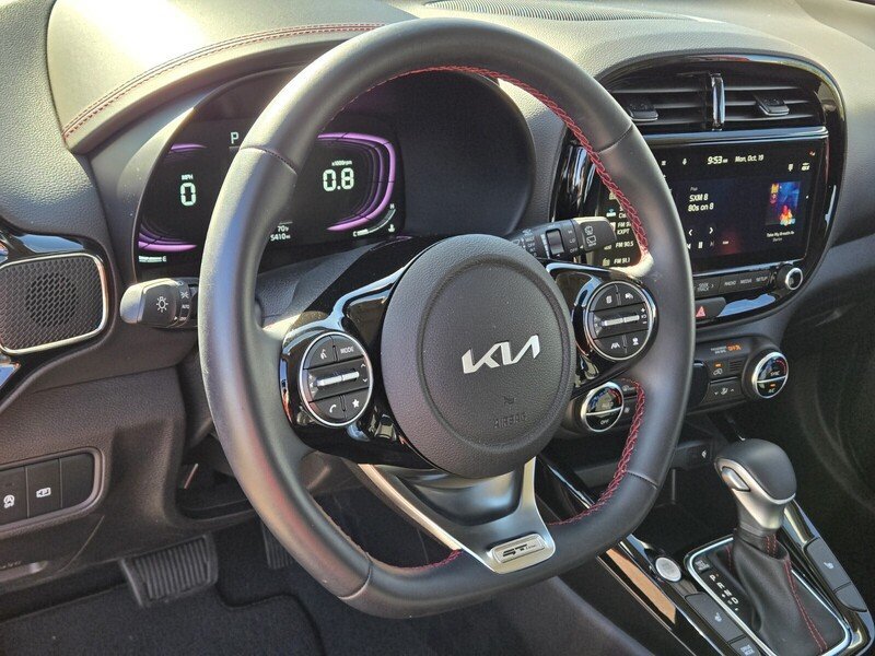 Certified 2025 Kia Soul GT-Line w/ GT-Line Technology Package FWD image 19