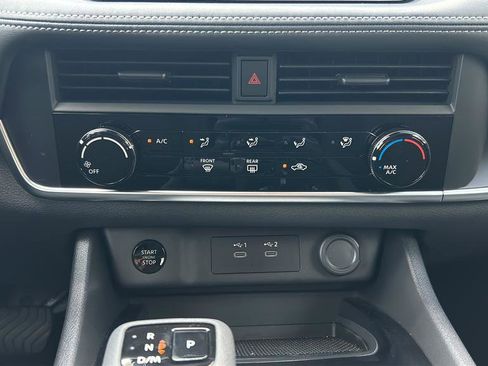 Used 2026 Nissan Rogue S image 21