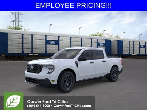 New 2026 Ford Maverick XLT w/ Equipment Group 301A AWD/4WD image 2