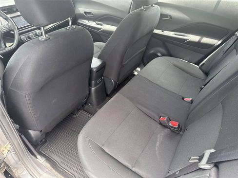 Used 2024 Nissan Kicks S FWD image 29