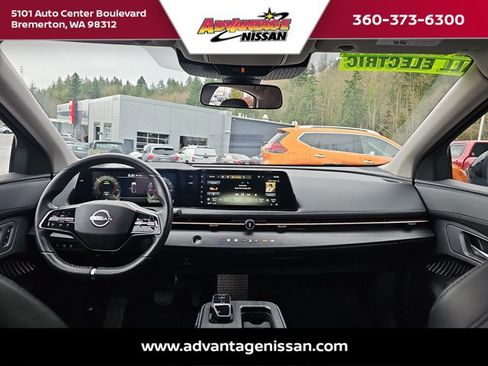 Used 2023 Nissan Ariya AWD image 24