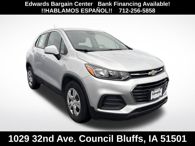 Used 2018 Chevrolet Trax LS FWD image 1