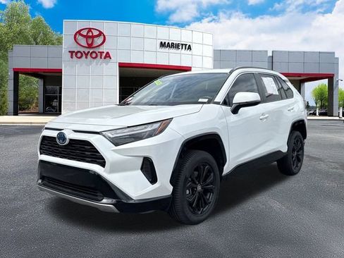 Certified 2023 Toyota RAV4 SE image 28