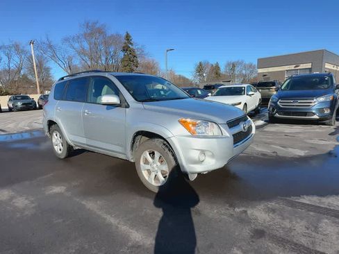 Used 2011 Toyota RAV4 Limited image 2