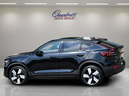 Certified 2023 Volvo C40 P8 Recharge Plus w/ Climate Package AWD/4WD image 7