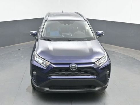 Used 2019 Toyota RAV4 XLE Premium FWD image 20