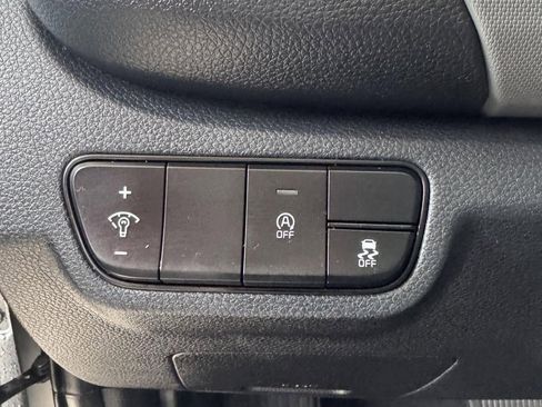 Used 2026 Kia Seltos LX AWD/4WD image 13