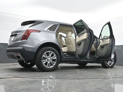 Used 2021 Cadillac XT5 Premium Luxury w/ LPO, Floor Liner Package AWD/4WD image 76