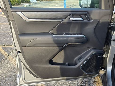 New 2026 GMC Acadia Elevation w/ Black Edition image 13