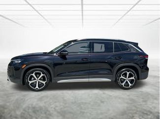 New 2026 Volkswagen Tiguan SE FWD video 2