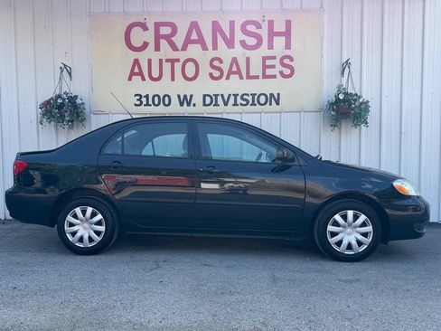 Used 2005 Toyota Corolla CE FWD image 5