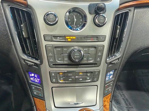 Used 2011 Cadillac CTS Premium image 8