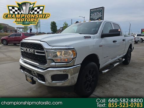 Used 2022 RAM 3500 Tradesman w/ Chrome Appearance Group AWD/4WD image 1