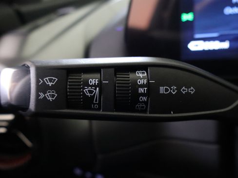 New 2026 Chevrolet Equinox EV RS image 30