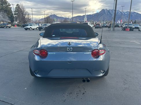 Used 2020 MAZDA MX-5 Miata Grand Touring image 4