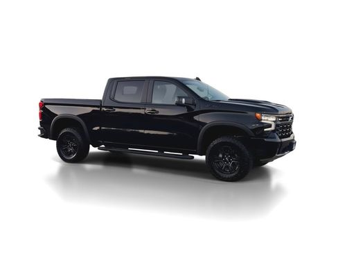 Used 2026 Chevrolet Silverado 1500 ZR2 w/ Dark Appearance Package AWD/4WD image 2