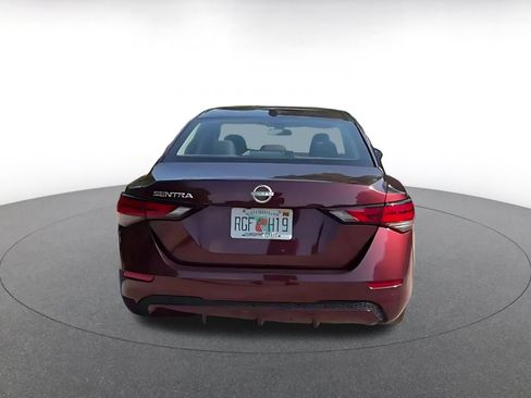 Used 2025 Nissan Sentra SV FWD image 12
