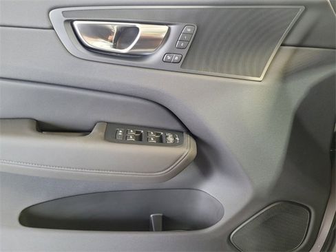 New 2026 Volvo XC60 B5 Plus w/ Protection Package Premier image 33
