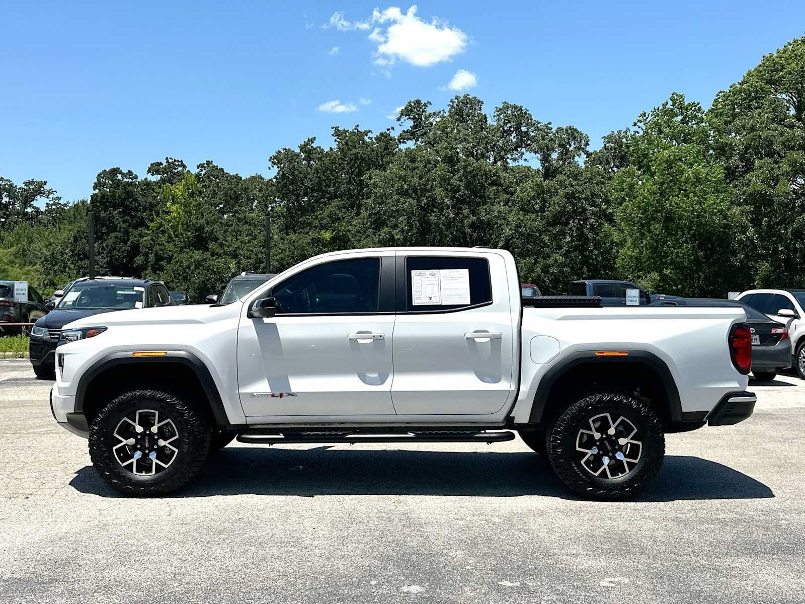 Used 2024 GMC Canyon AT4X AWD/4WD image 12