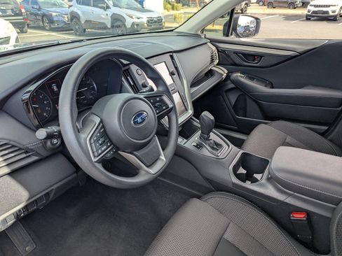 Certified 2025 Subaru Outback w/ Popular Package #1A image 29