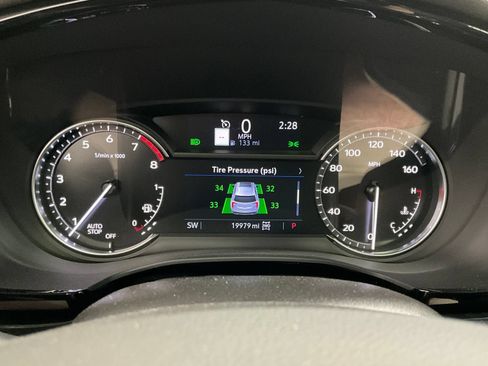 Used 2024 Cadillac XT6 Premium Luxury AWD/4WD image 21