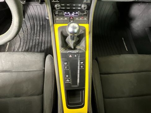 Used 2022 Porsche 718 Cayman GT4 image 14