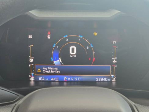 Used 2023 Chevrolet Colorado Trail Boss w/ Technology Package image 18