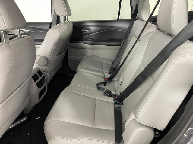 Used 2018 Honda Pilot EX-L image 11