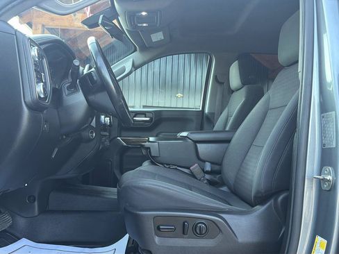 Used 2019 GMC Sierra 1500 SLE w/ SLE Value Package AWD/4WD image 9