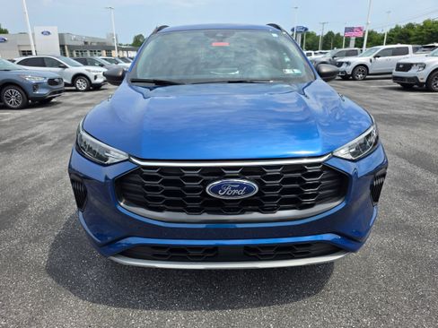 Used 2023 Ford Escape ST-Line w/ Tech Pack #1 AWD/4WD image 8