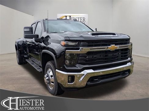 New 2026 Chevrolet Silverado 3500 LT w/ All Star Edition image 1