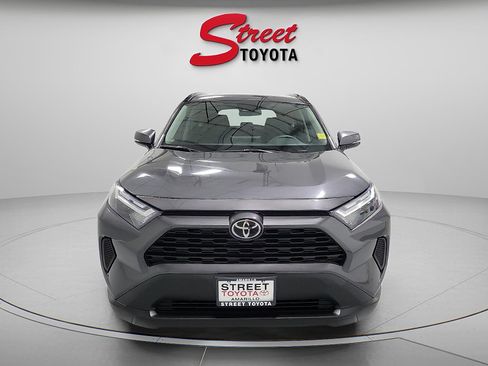 Certified 2025 Toyota RAV4 XLE FWD image 6