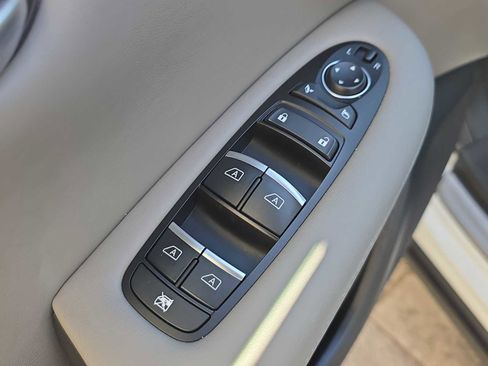 Certified 2023 INFINITI QX50 Luxe image 13