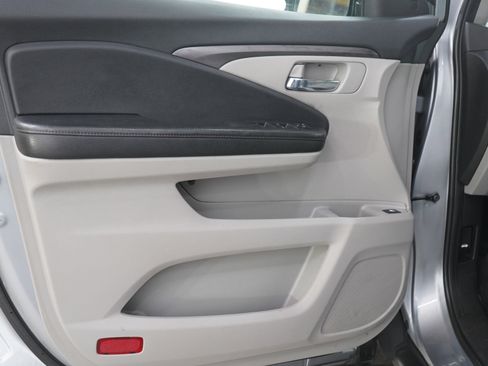 Used 2020 Honda Pilot EX image 20