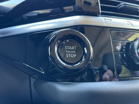 New 2026 Nissan Pathfinder SV w/ SV Premium Package AWD/4WD image 11