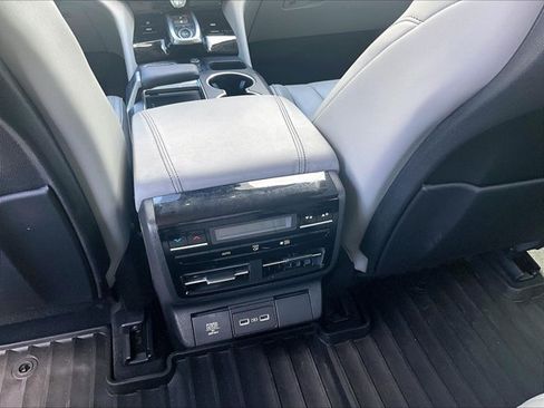 Used 2024 Acura MDX FWD w/ Technology Package image 25