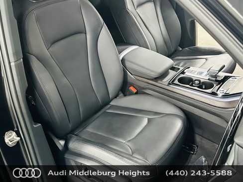 Certified 2023 Audi Q7 2.0T Premium w/ Premium Plus Package AWD/4WD image 28