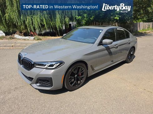 Used 2022 BMW 530i xDrive w/ M Sport Package AWD/4WD image 1