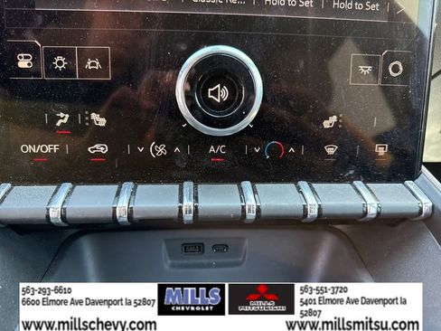 Used 2025 GMC Terrain Elevation w/ Technology Package II AWD/4WD image 16