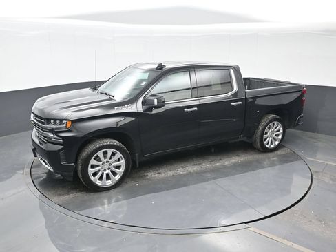 Used 2020 Chevrolet Silverado 1500 High Country w/ Technology Package AWD/4WD image 26