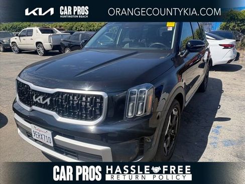 Certified 2023 Kia Telluride EX w/ EX Captain's Chair Package AWD/4WD image 1