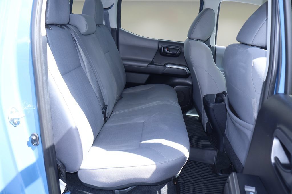 Certified 2019 Toyota Tacoma SR5 RWD image 17