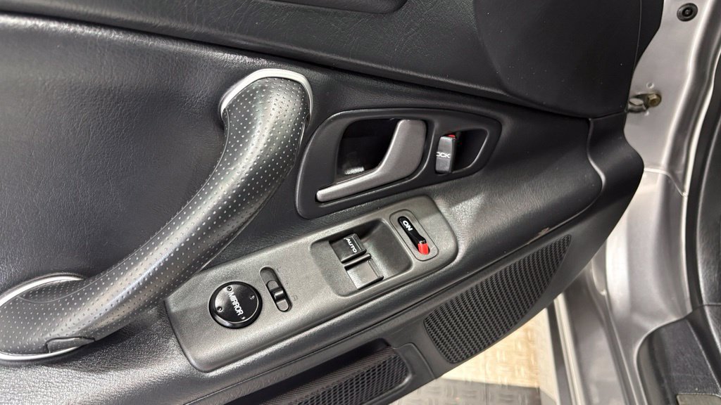Used 2005 Honda S2000 image 15