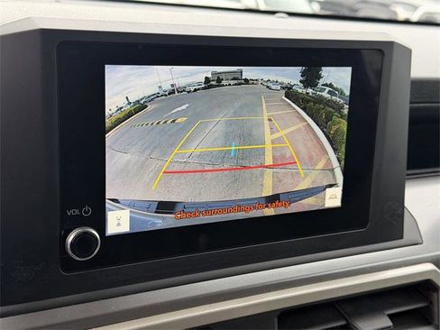 Certified 2024 Toyota Tacoma SR5 image 15